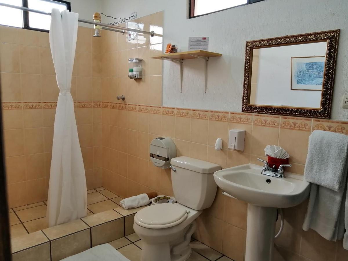 Novohostal B&B Guatemala City Eksteriør bilde