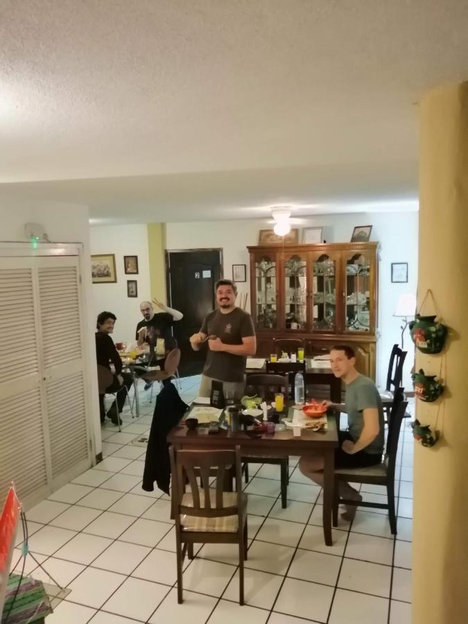 Novohostal B&B Guatemala City Eksteriør bilde