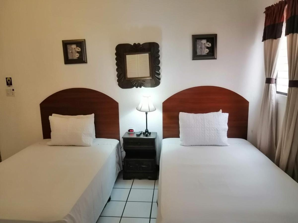 Novohostal B&B Guatemala City Eksteriør bilde
