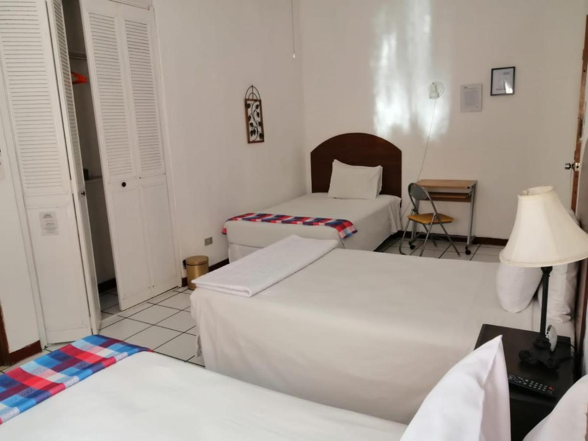 Novohostal B&B Guatemala City Eksteriør bilde