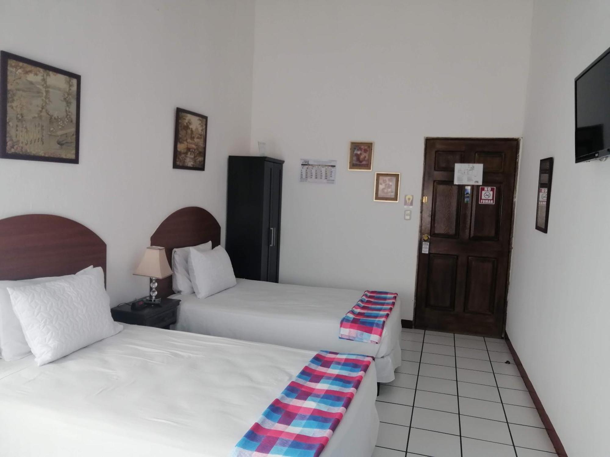 Novohostal B&B Guatemala City Eksteriør bilde