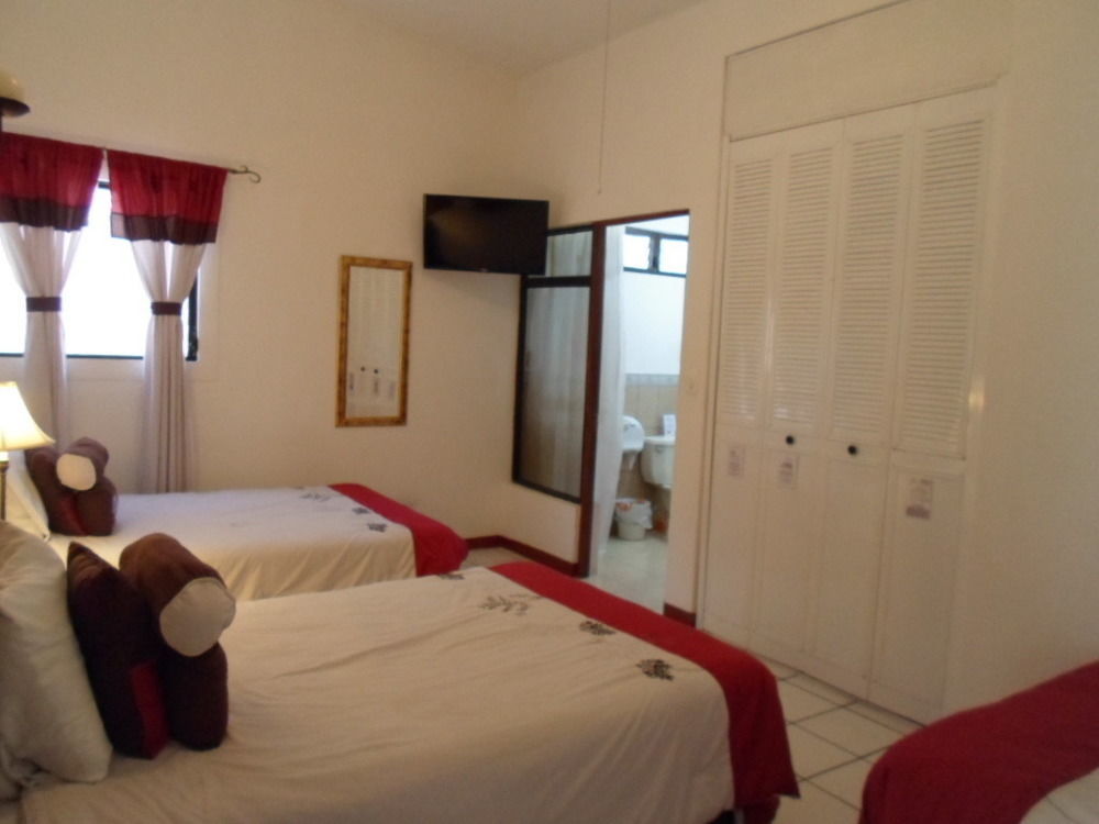 Novohostal B&B Guatemala City Eksteriør bilde